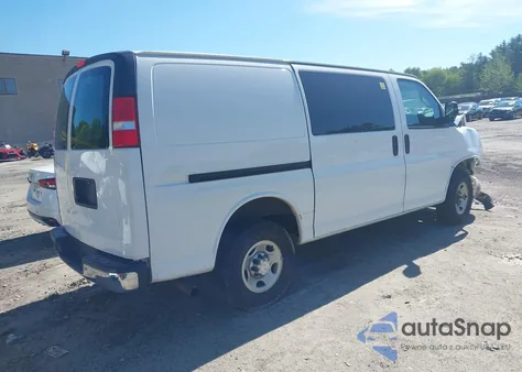 2019 Chevrolet Express 2500 Work Van из США, поврежденный, VIN 1GCWGAFG5K1255093